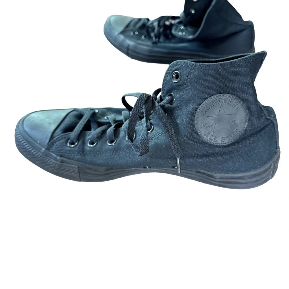 Converse Chuck Taylor All Star High Top Triple Black Sneakers – Men’s Size 11 - Picture 6 of 10